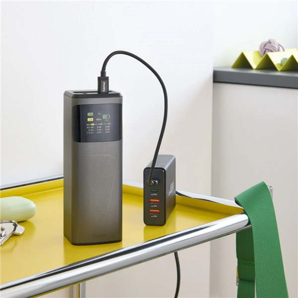 Hama High Power 200 W, powerbanka, 24000 mAh, 2x USB-C, 1x USB-A, PD, QC, displej