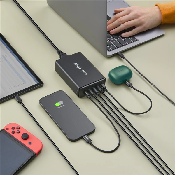 Hama USB nabíjecí stanice GaN, 4x USB-C PD, 1x USB-A QC, 240 W