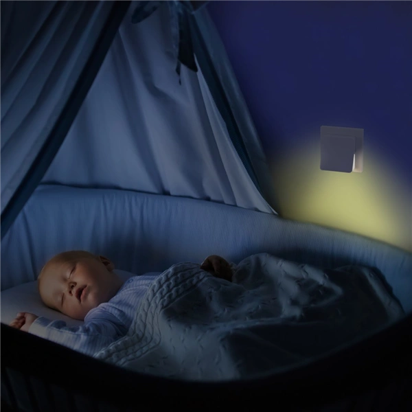 Hama DayNight Sensor, noční/orientační LED světlo, do zásuvky, automatické zapnutí/vypnutí