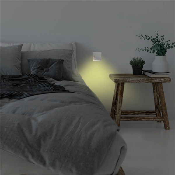 Hama DayNight Sensor, noční/orientační LED světlo, do zásuvky, automatické zapnutí/vypnutí