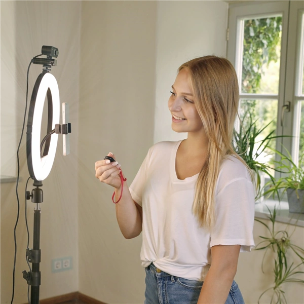 Hama SpotLight Steady 120 III, kruhové LED světlo 12" pro telefon, Bluetooth spoušť, stativ