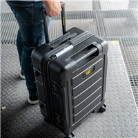 CAT kufr STEALTH, 65 l, polykarbont, ern
