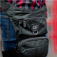 CAT MILLENIAL CLASSIC STEVE taška s připevněním na nohu, černá