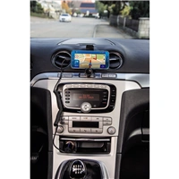 Hama Flipper, drk na mobil, upevnn na ventilan mku ve vozidle