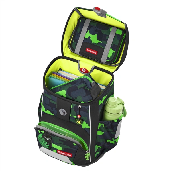 Školní aktovka Step by Step GIANT, Black Cat Chiko - 5 dílný set, AGR certifikát