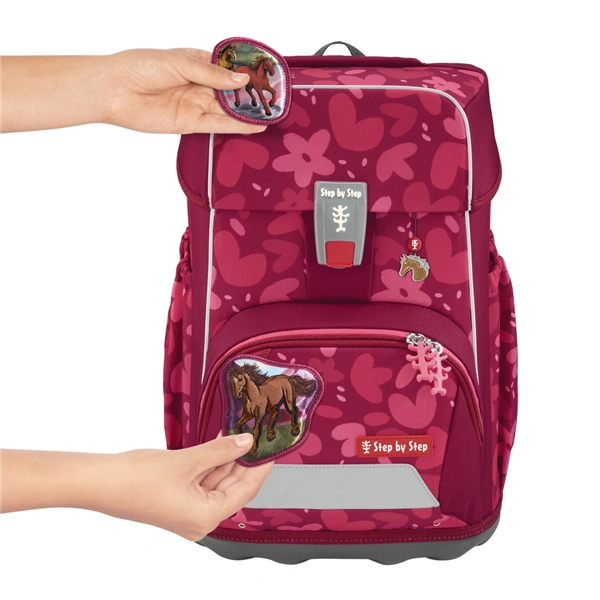 Školní aktovka Step by Step GIANT, Wild Horse Nora - 5 dílný set, AGR certifikát