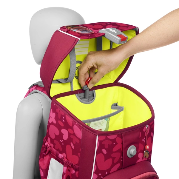 Školní aktovka Step by Step GIANT, Wild Horse Nora - 5 dílný set, AGR certifikát