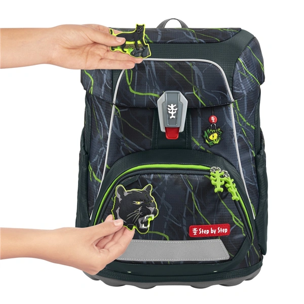 Školní aktovka Step by Step FIT, Danger Cat Chiko - 5 dílný set, AGR certifikát
