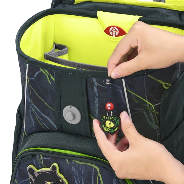 Školní aktovka Step by Step FIT, Danger Cat Chiko - 5 dílný set, AGR certifikát