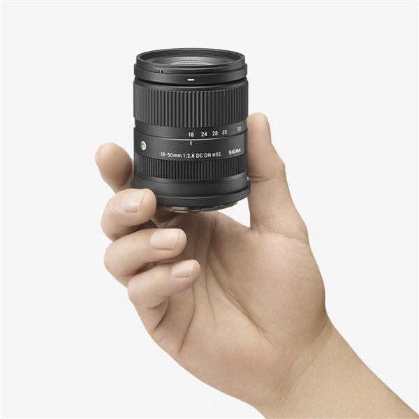 SIGMA 18-50mm F2.8 DC DN Contemporary pro Sony E