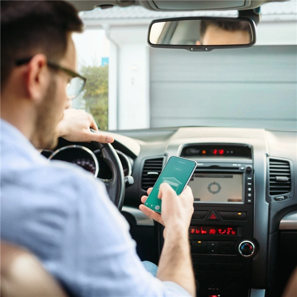 Hama SMART Wi-Fi ovladač garážových vrat