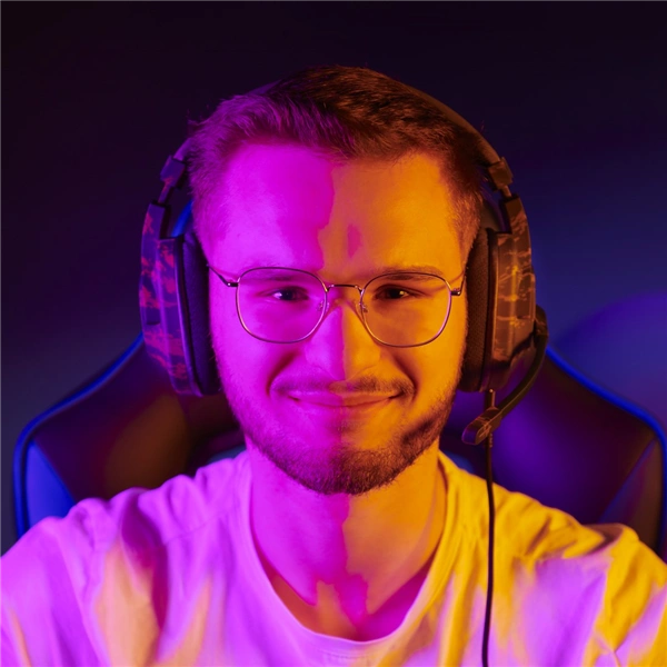 "SoundZ 330 V2" Gaming Headset, black