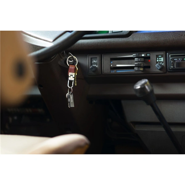 SanDisk Ultra Curve Flash Drive, 32 GB, USB 3.2, modrá