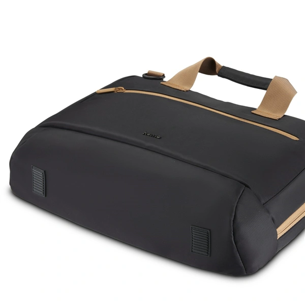 Hama Ultra Lightweight, brašna na notebook, pro 34-36 cm (13,3"-14,1"), recyklovaný polyester, černá