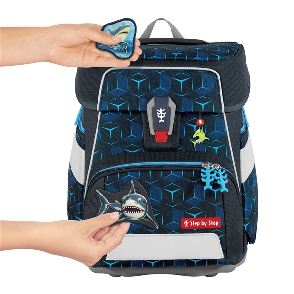 Školní aktovka Step by Step SPACE SHINE, Shark Dexter - 5 dílný set, AGR certifikát