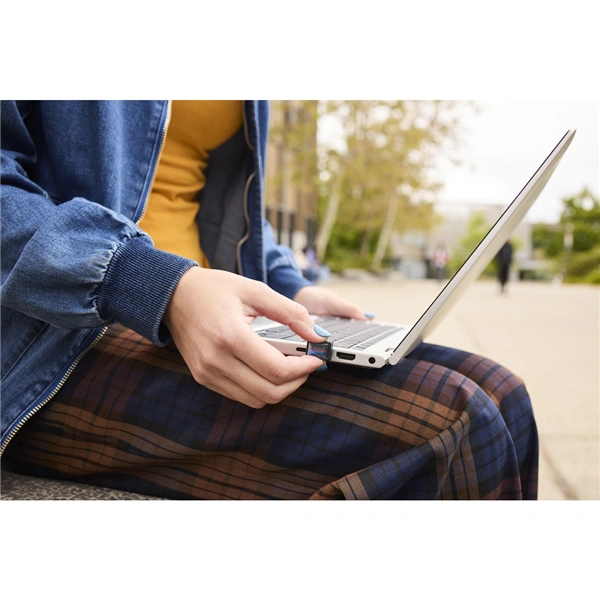 SanDisk Extreme Fit USB-C Flash Drive USB 256 GB Flashdrives 400 MB/s, černá