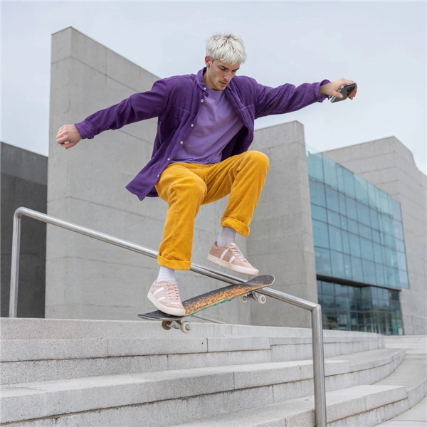 Hama Extreme Protect, kryt pro Apple iPhone 17 Pro, magnetický, D3O®, nežloutne, průhledný