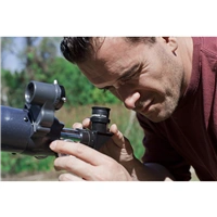Celestron AstroMaster LT 60/700mm AZ teleskop okov (21073)